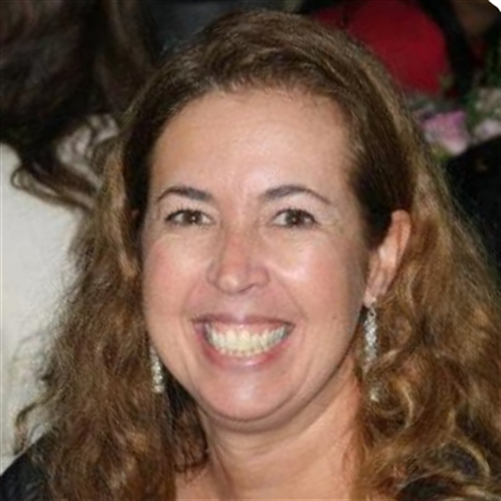 Dra. Flávia Coelho